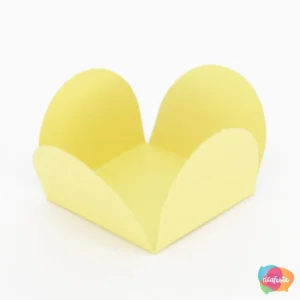 CAIXETA PARA DOCES 35MM  COM 50 UNID ÚNICO AMARELO PASTEL