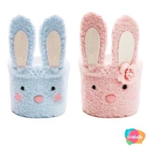 CESTA EM PELUCIA COM ORELHAS FLOR