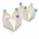 Forminha de Doce Off White com Pompons Pastéis 25 Unidades